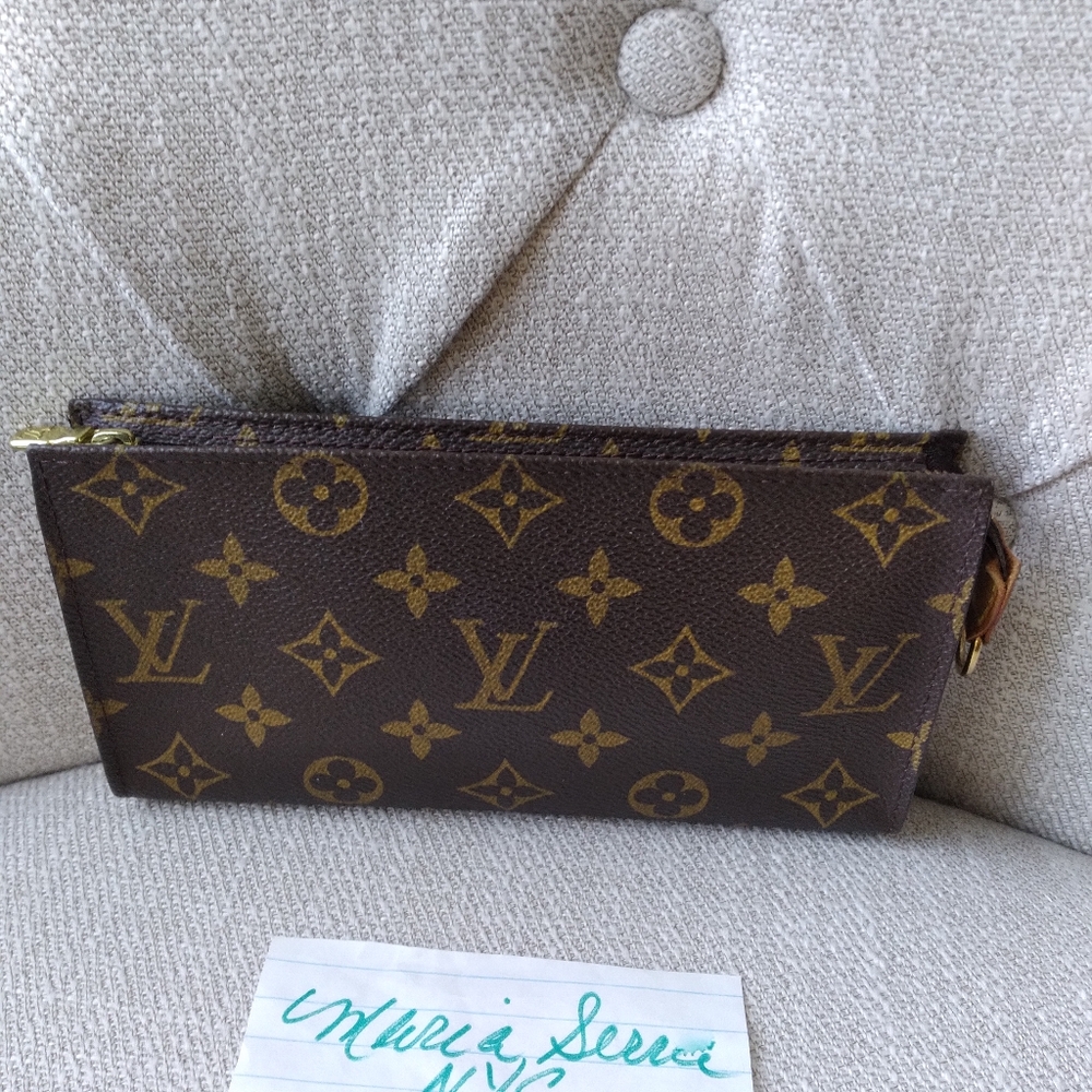 🍁Authentic Louis Vuitton Pouchette
